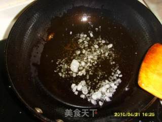 土豆红烧排骨的做法步骤：2