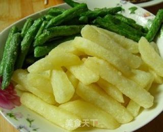 土豆焖豆角的做法步骤：5