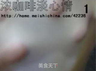 果酱小餐包的做法步骤：2