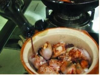 五香猪手的做法步骤：2