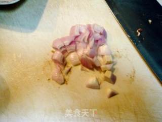 地中海脆皮比萨的做法步骤：2