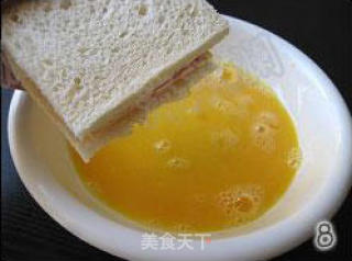 西多士的做法步骤：2
