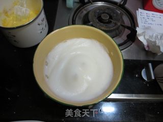 紫薯酸奶戚风蛋糕的做法步骤：2