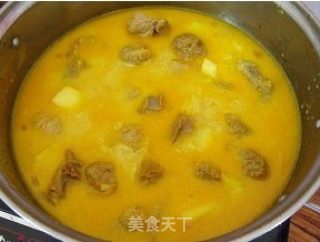 咖喱牛腩的做法步骤：2