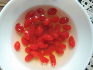 润肺养颜杏仁茶的做法步骤：2