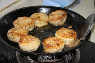 门钉肉饼的做法步骤：2