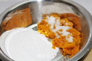 花样南瓜饼的做法步骤：2