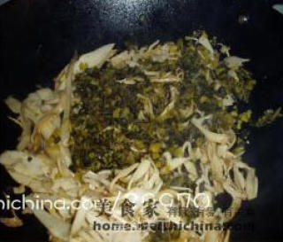 雪菜笋片的做法步骤：2