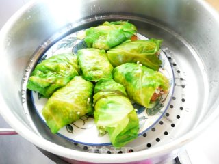 豉香糯米排骨包的做法步骤：2