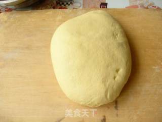 黄金馒头的做法步骤：4