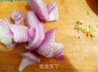南瓜炖老鸡的做法步骤：2