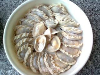 玉米冬菇饺子的做法步骤：3