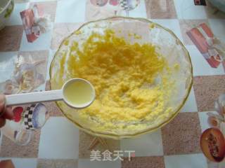 蔓越莓麦芬蛋糕的做法步骤：4