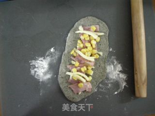 培根芝士面包的做法步骤：2