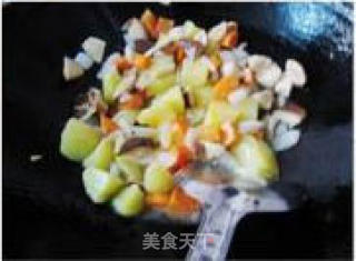 咖喱土豆的做法步骤：2