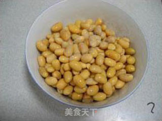 黄豆猪手汤的做法步骤：4