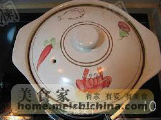 黄豆猪手汤的做法步骤：4