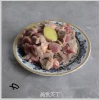 咖哩牛腩的做法步骤：2