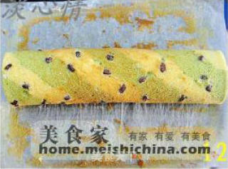 双色双味蜜红豆卷的做法步骤：3