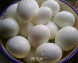 "乡巴佬"蛋的做法步骤：2