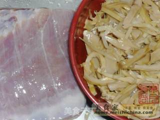笋干烧肉的做法步骤：3