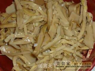 笋干烧肉的做法步骤：3