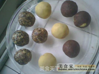 广式素心月饼的做法步骤：2