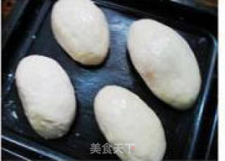 芝士肉松面包的做法步骤：2