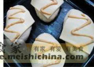 芝士肉松面包的做法步骤：2