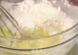 肉松葱花蛋糕的做法步骤：2