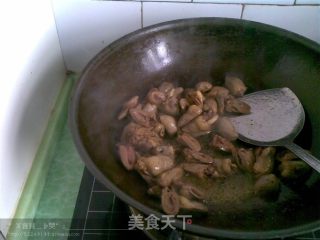 爆炒鸡心的做法步骤：2