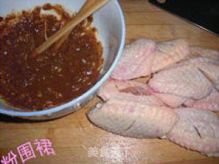 腐乳苹果烤翅的做法步骤：2