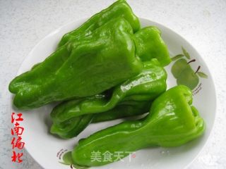 青椒肉丝的做法步骤：3