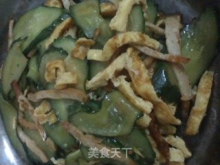 黄瓜鸡蛋炒肉片的做法步骤：3