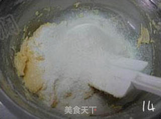 葡萄干奶油小蛋糕的做法步骤：3