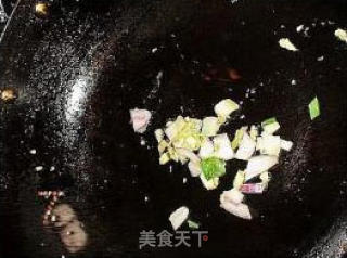 香橙虾仁炒饭的做法步骤：2
