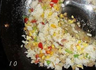 香橙虾仁炒饭的做法步骤：2