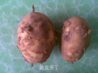 炝土豆丝绿豆芽的做法步骤：2