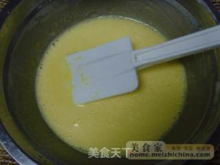 戚风杯仔小蛋糕的做法步骤：2