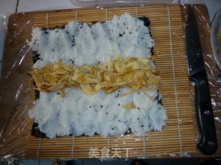 自制竹帘海苔饭卷的做法步骤：2
