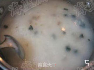 皮蛋没肉粥的做法步骤：2