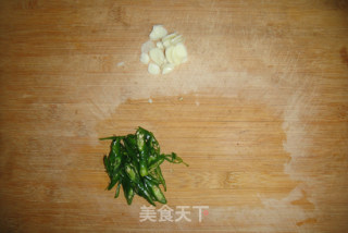 土豆丝炒饭的做法步骤：2