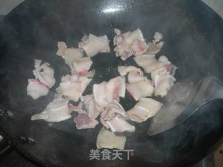 五花肉炒扁豆的做法步骤：2