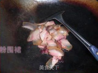 豌豆角炒腊肉的做法步骤：2