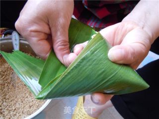 鲜肉粽子的做法步骤：4