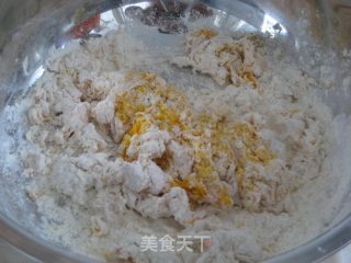 黄金三鲜灌汤蒸饺的做法步骤：4