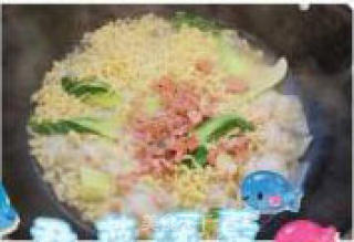 方便馄饨面的做法步骤：4