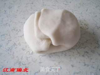 芝麻山楂馅饼的做法步骤：2