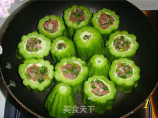 酿苦瓜的做法步骤：2