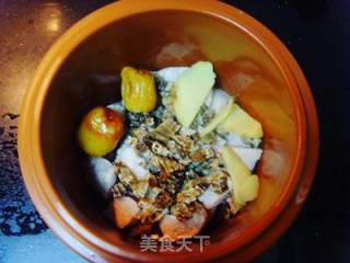 海马煲瘦肉汤的做法步骤：2